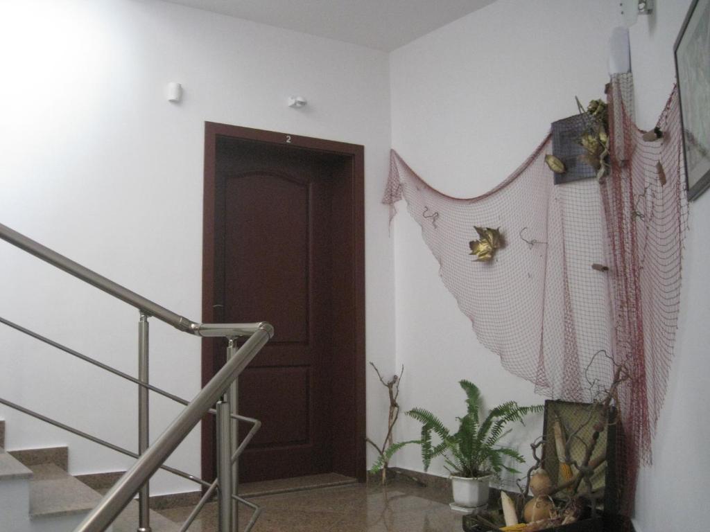 Guest Rooms Sea View Балчик Екстериор снимка